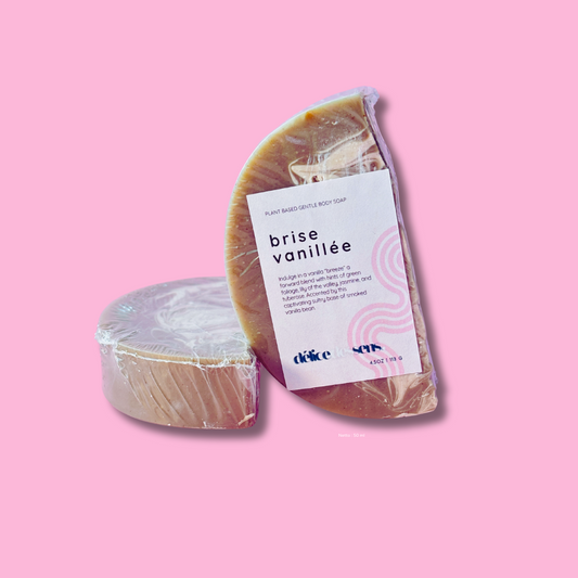 Brise Vanillée Luxe Natural Soap – Cold Process Handmade Bar Soap